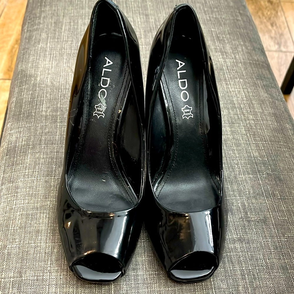 Aldo Black Open Toe Heels!